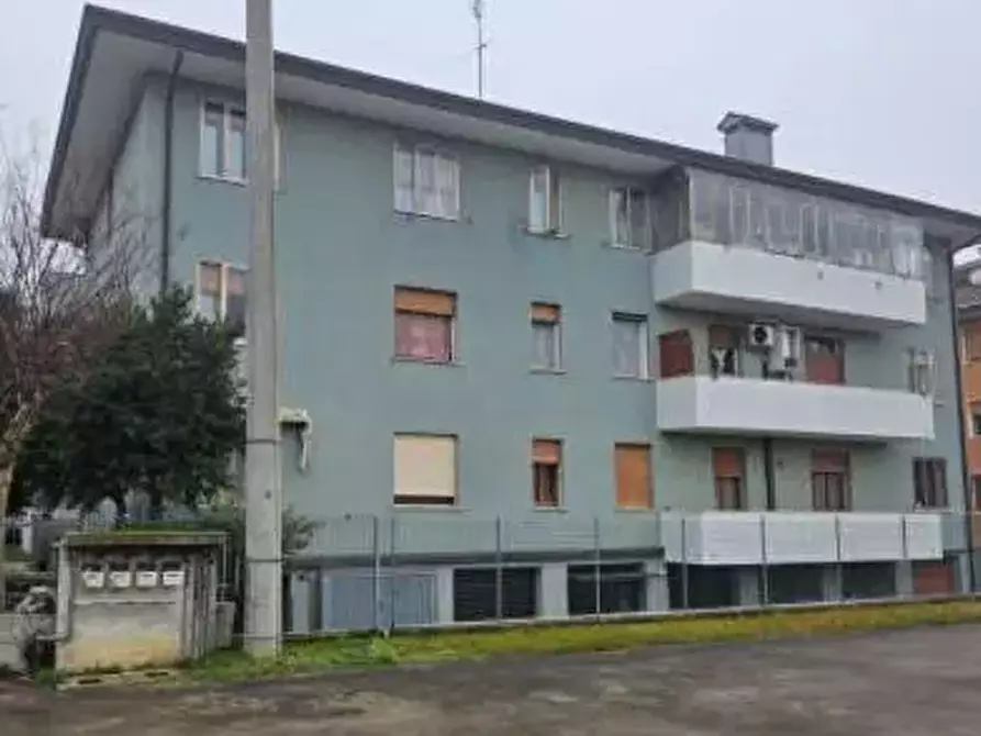 Immagine 15 di Appartamento in vendita  in Via Gramsci  a Piove Di Sacco