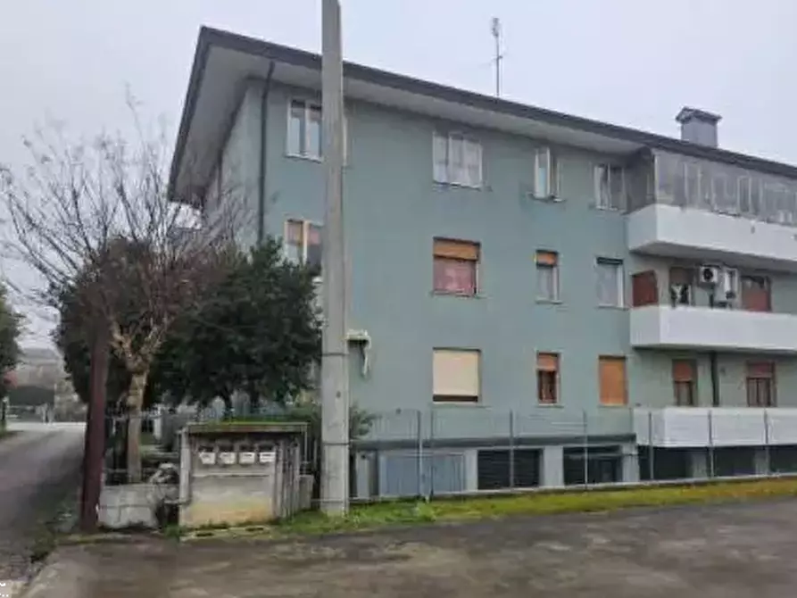 Immagine 16 di Appartamento in vendita  in Via Gramsci  a Piove Di Sacco
