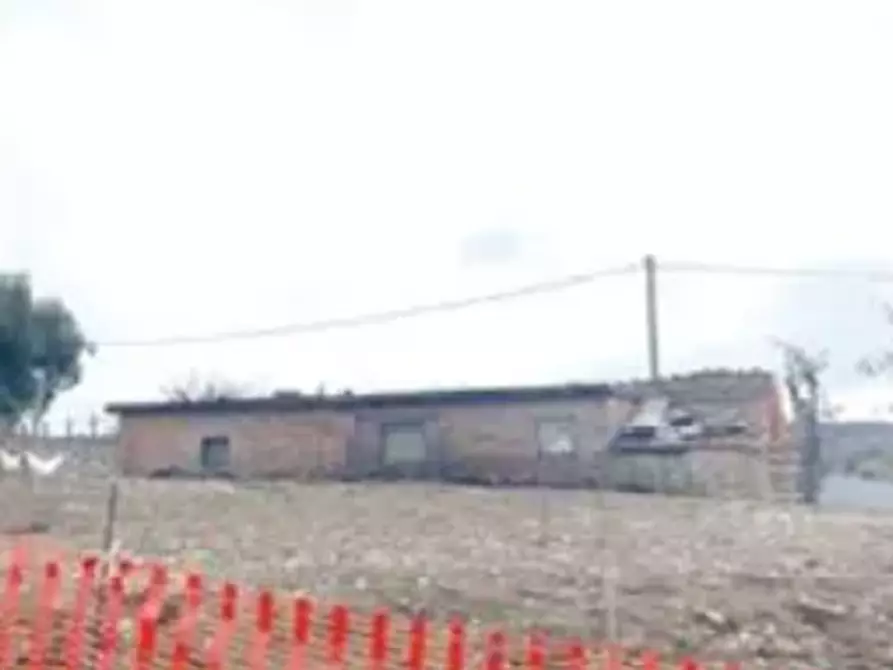 Immagine 1 di Terreno agricolo in vendita  in Via Forche di Tenna a Fermo