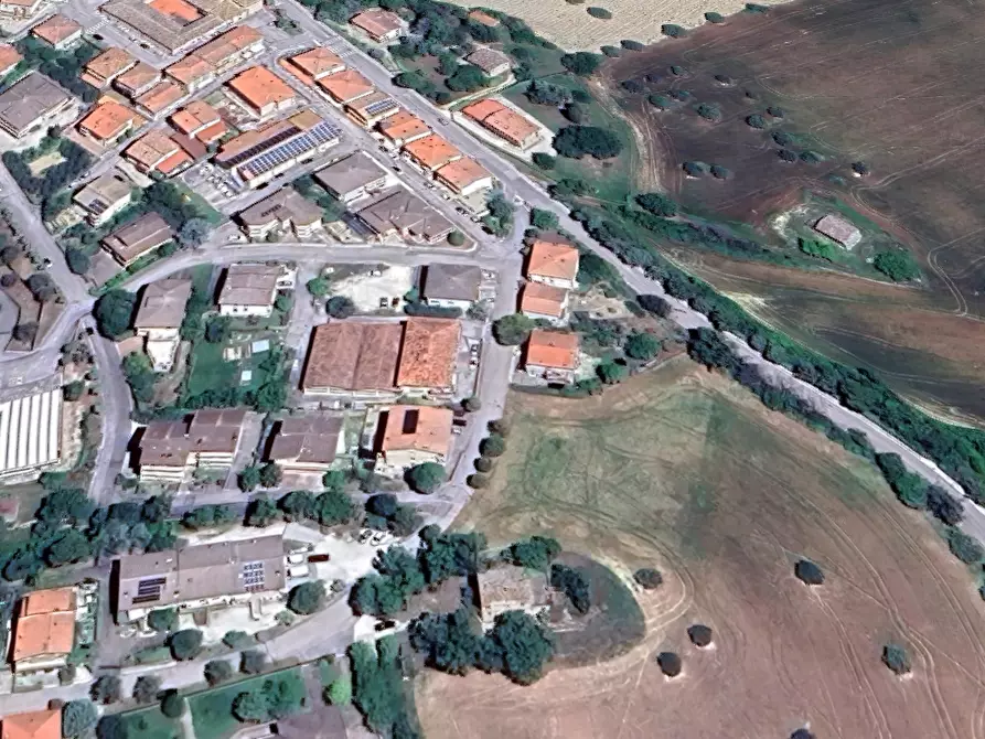 Immagine 12 di Laboratorio in vendita  in Via Colle da Sole a Torre San Patrizio