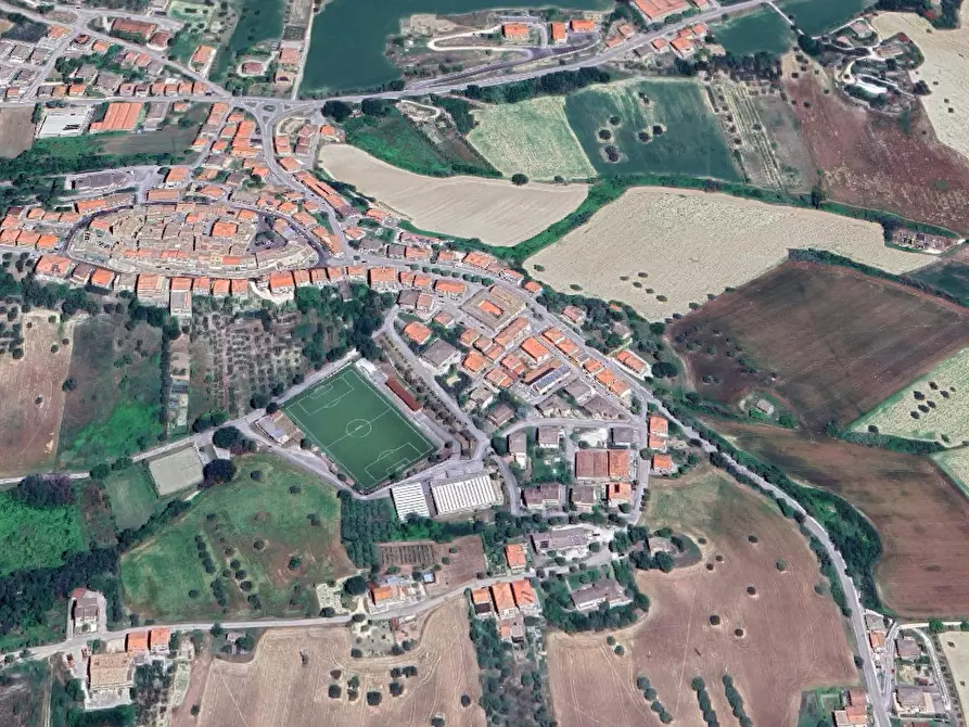 Immagine 14 di Laboratorio in vendita  in Via Colle da Sole a Torre San Patrizio