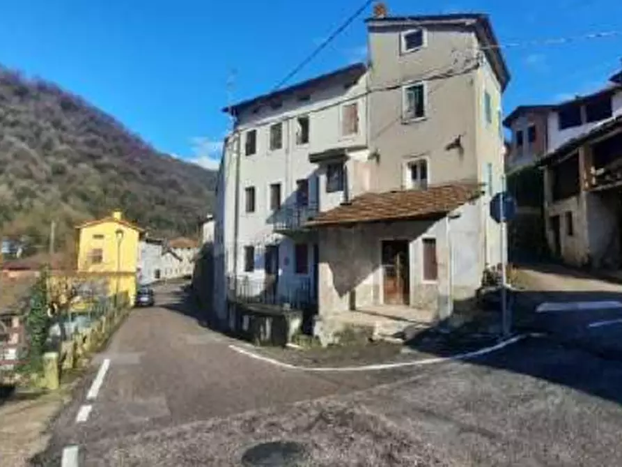 Immagine 3 di Porzione di casa in vendita  in Via San Pietro Vecchio a San Pietro Mussolino