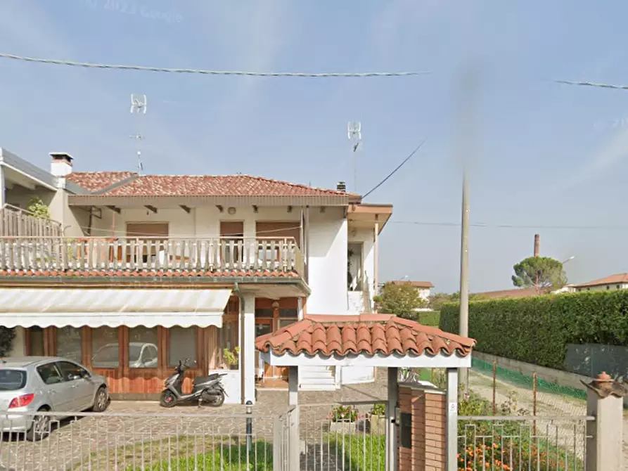 Immagine 9 di Casa indipendente in vendita  in Via Ponte a Malo