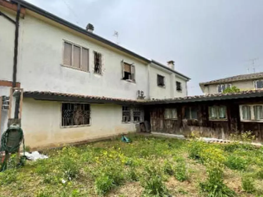 Immagine 12 di Casa indipendente in vendita  in Via Ponte a Malo