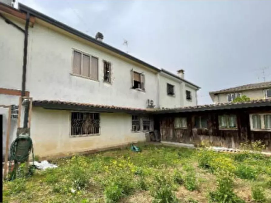 Immagine 18 di Casa indipendente in vendita  in Via Ponte a Malo