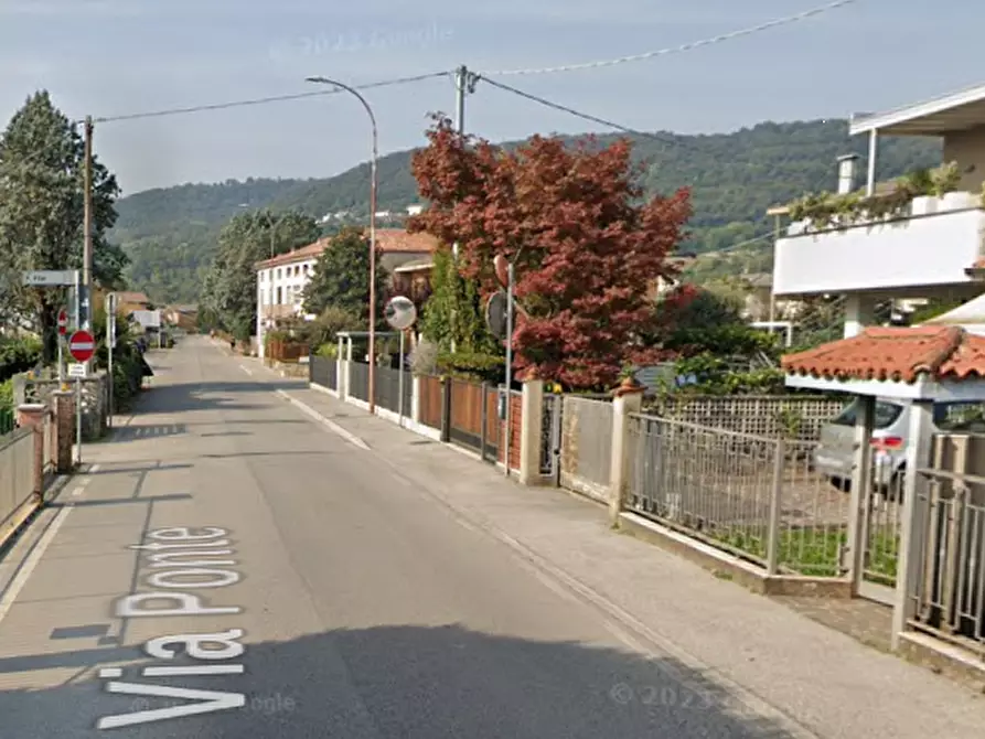 Immagine 29 di Casa indipendente in vendita  in Via Ponte a Malo