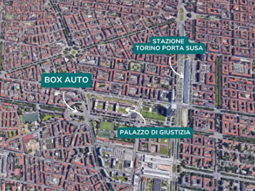 Immagine 1 di Garage in vendita  in Piazza Adriano a Torino