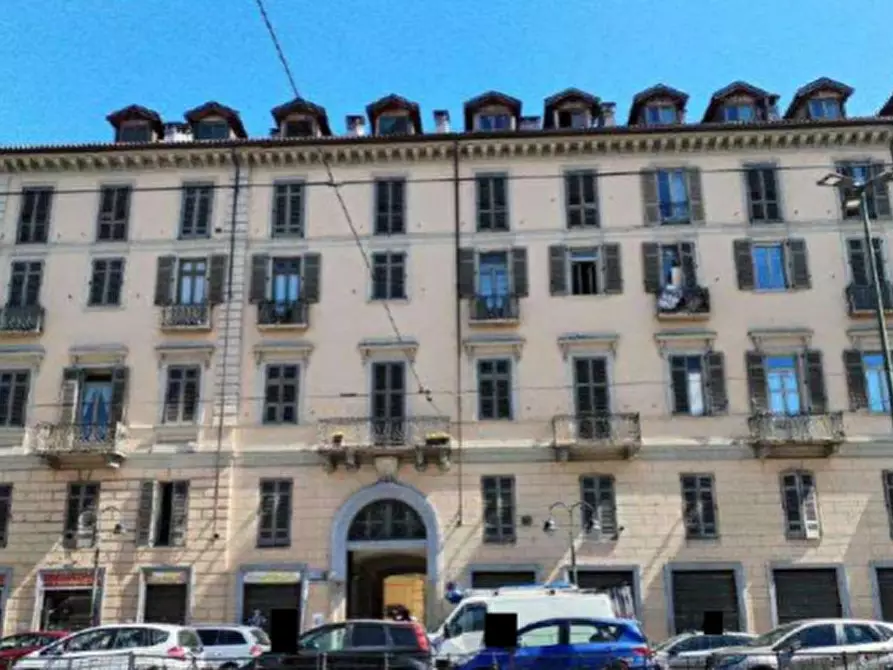 Immagine 9 di Appartamento in vendita  in Corso Giulio Cesare a Torino