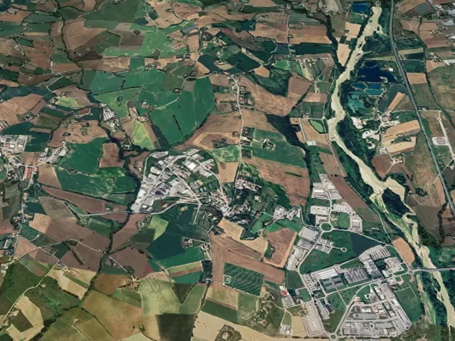 Immagine 14 di Negozio in vendita  in Via Alpi a Montegranaro