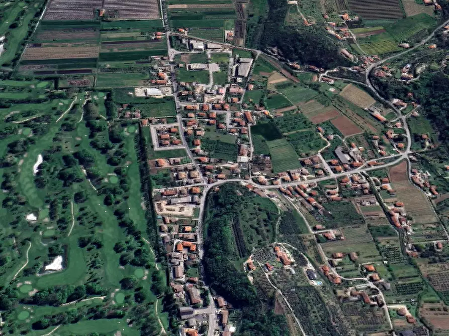 Immagine 27 di Porzione di casa in vendita  in Via Valli Valsanzibio  a Galzignano Terme