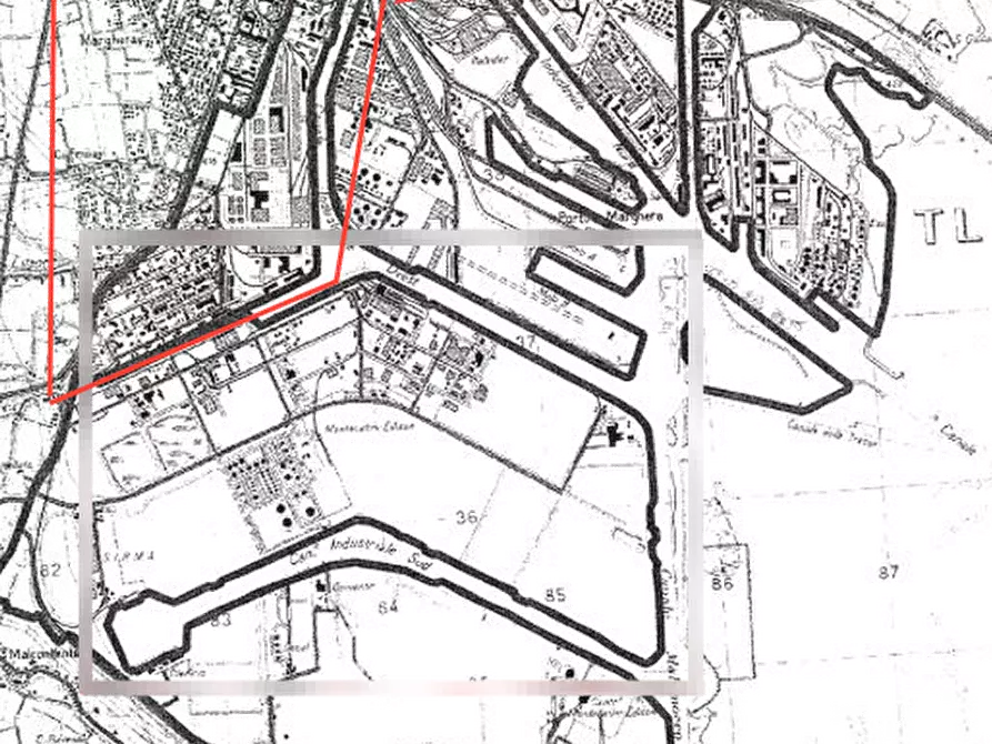 Immagine 9 di Terreno edificabile in vendita  in Via dell'Elettricità a Venezia