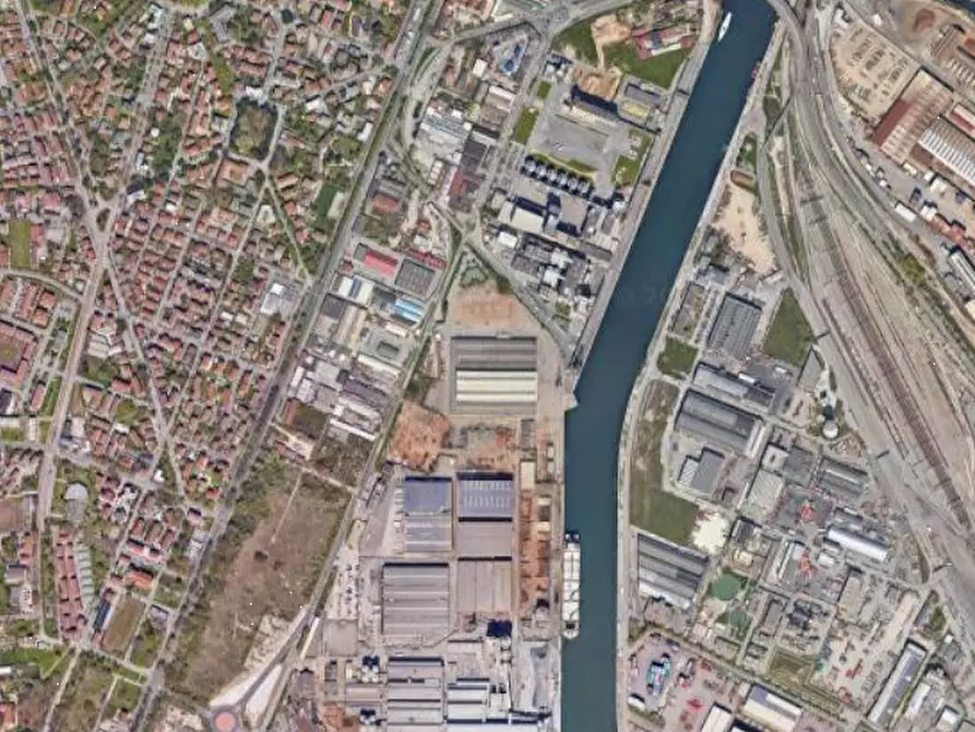 Immagine 4 di Terreno edificabile in vendita  in Via dell'Elettricità a Venezia