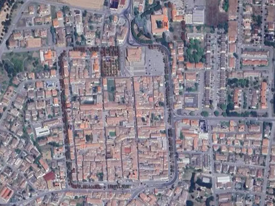 Immagine 10 di Garage in vendita  in Via Mottaziana  a Borgonovo Val Tidone