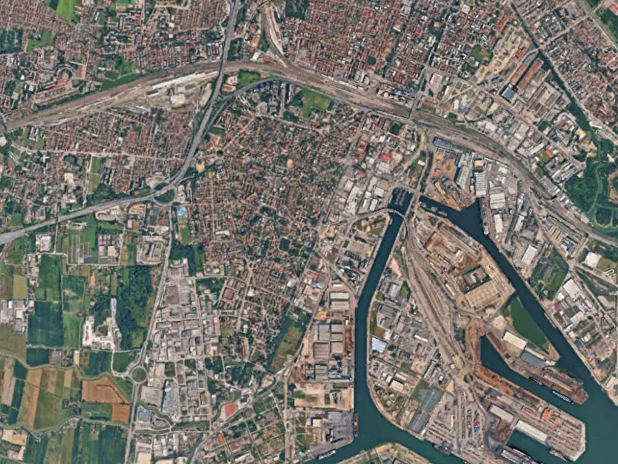 terreno edificabile in vendita a Venezia in zona Marghera