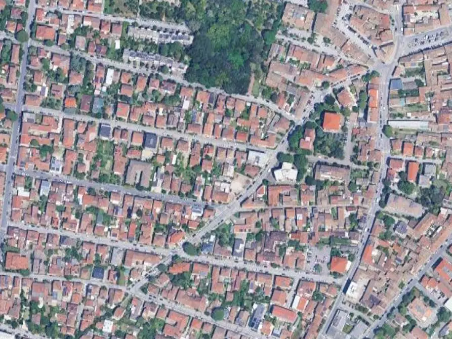 Immagine 10 di Negozio in vendita  in Via Redipuglia a Ravenna