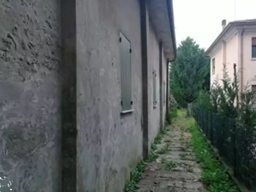 Immagine 10 di Stabile in vendita  in Via Guglielmo Marconi a Mogliano Veneto