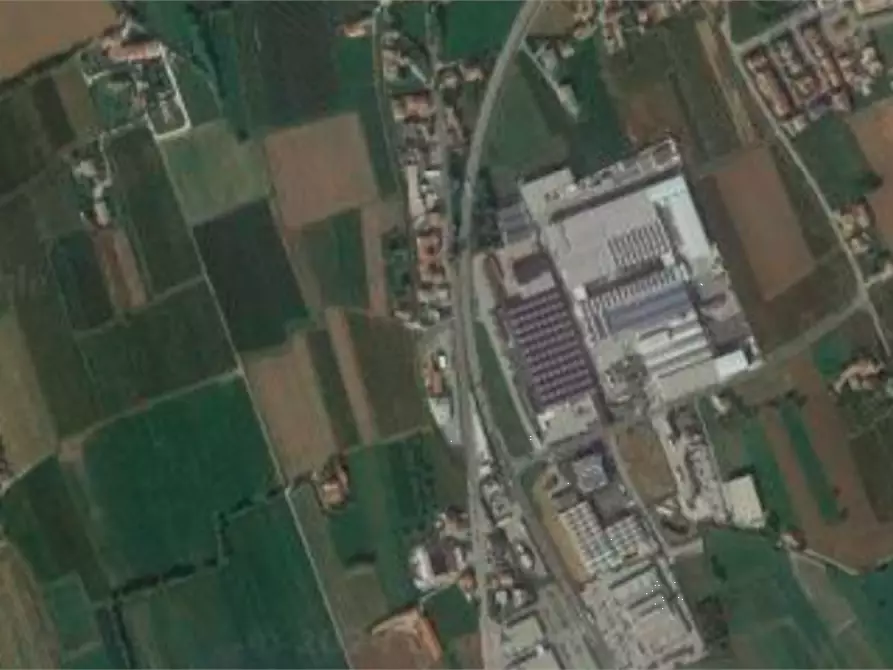 Immagine 12 di Magazzino in vendita  in Via Feltrina a Crocetta Del Montello