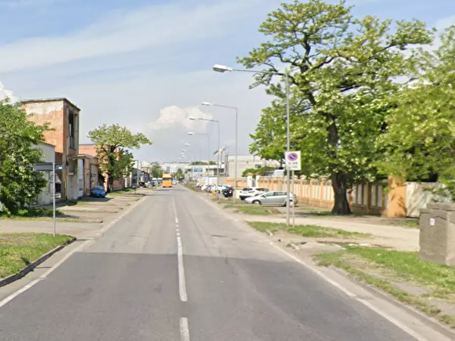 Immagine 5 di Capannone industriale in vendita  in Via dell'Elettricità a Venezia