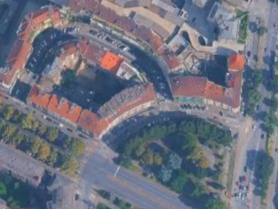 Immagine 11 di Garage in vendita  in Piazza Adriano a Torino