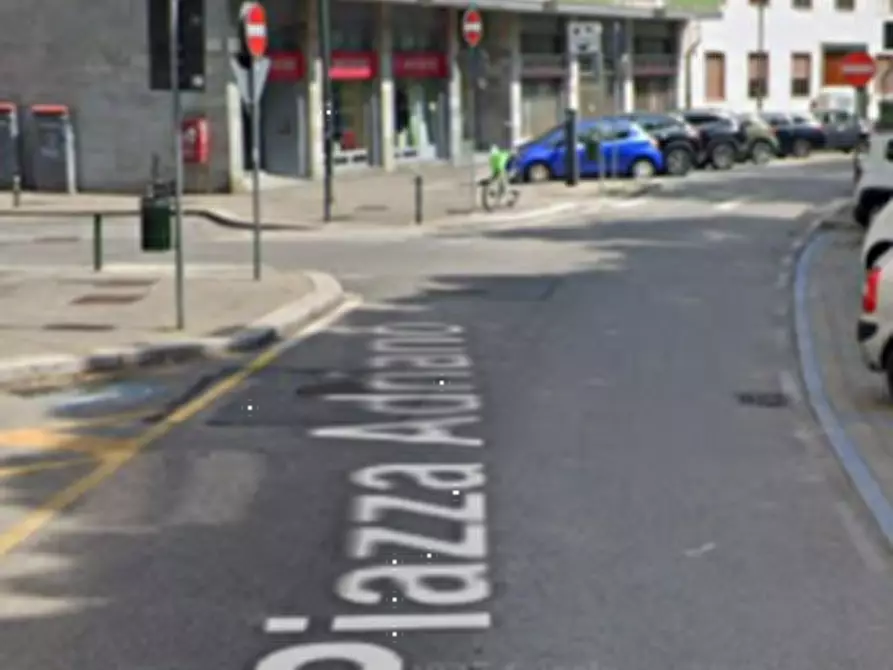 Immagine 4 di Garage in vendita  in Piazza Adriano a Torino