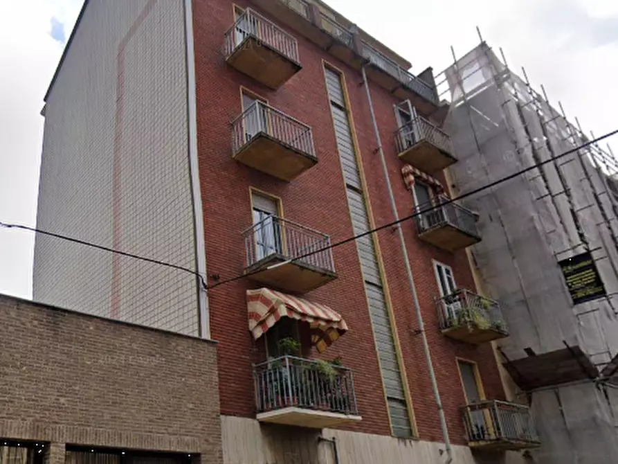 Immagine 2 di Appartamento in vendita  in Via Villa Giusti a Torino