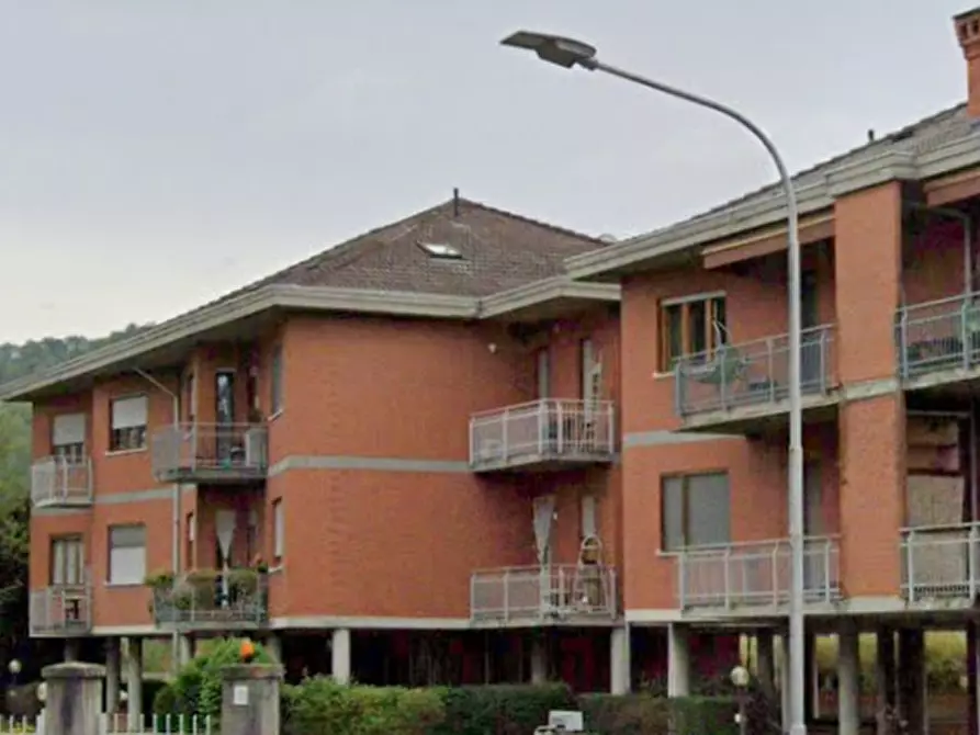 Immagine 7 di Appartamento in vendita  in Via Mascagni  a Gassino Torinese