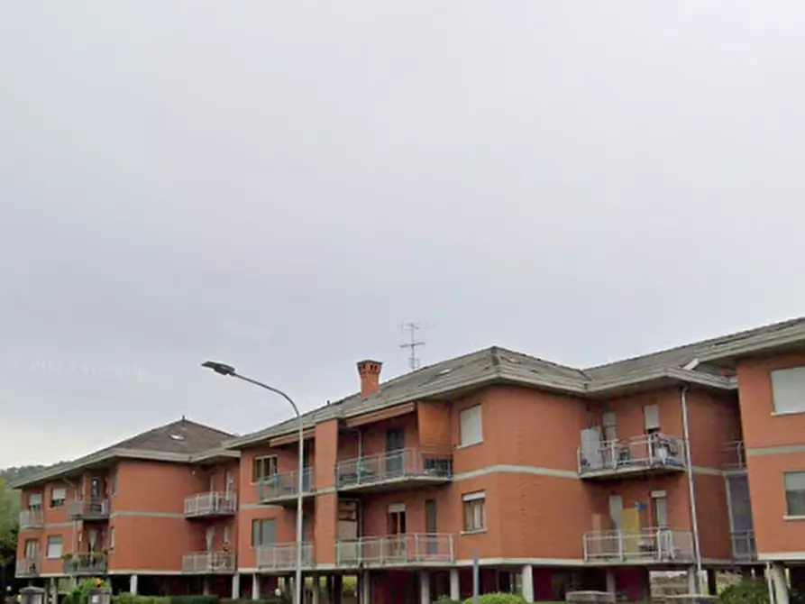 Immagine 8 di Appartamento in vendita  in Via Mascagni  a Gassino Torinese