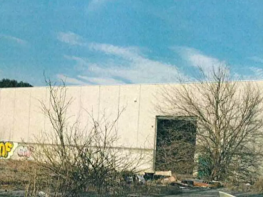 Immagine 5 di Capannone industriale in vendita  in Via della Consolata a Strambino