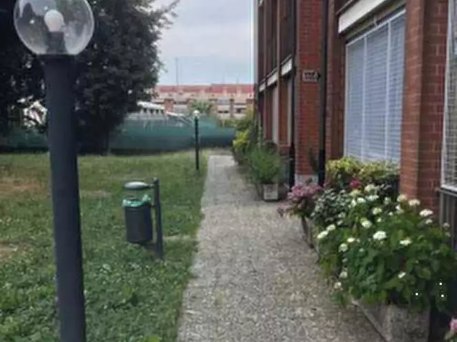 Immagine 3 di Appartamento in vendita  in Viale Martiri della Libertà a Borgaro Torinese