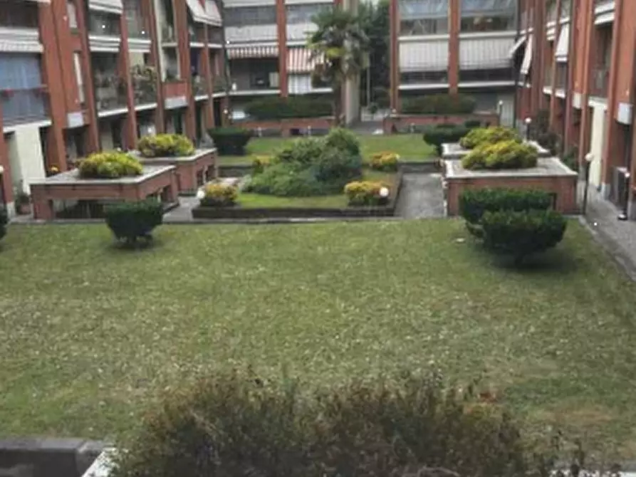 Immagine 16 di Appartamento in vendita  in Viale Martiri della Libertà a Borgaro Torinese