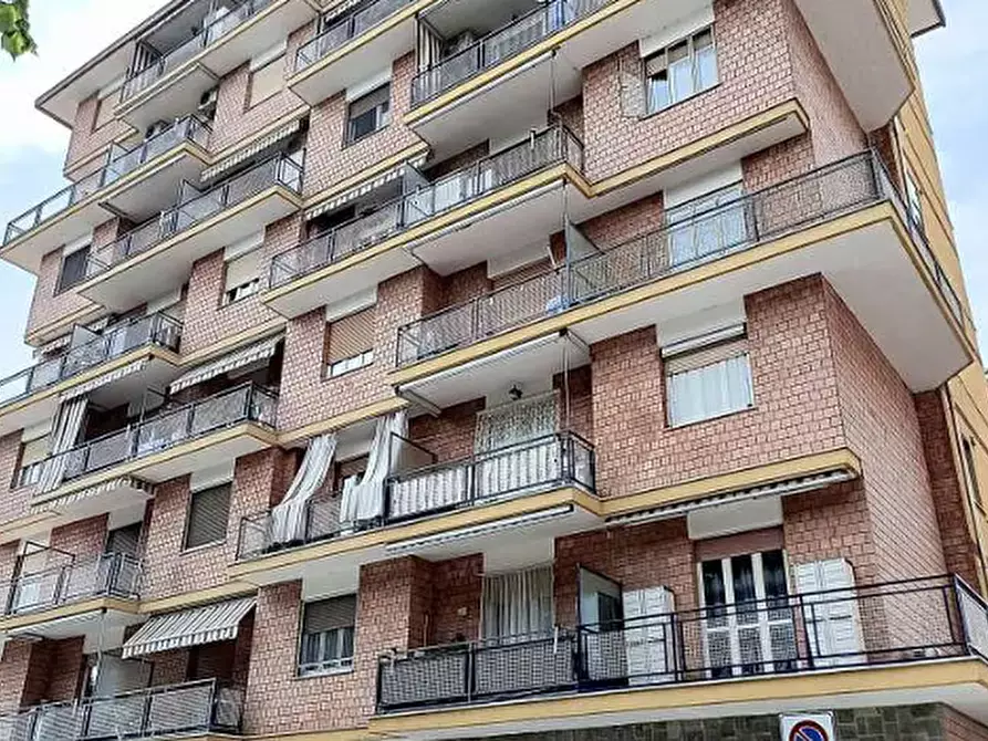 Immagine 1 di Appartamento in vendita  in Via Enrico De Nicola  a Beinasco