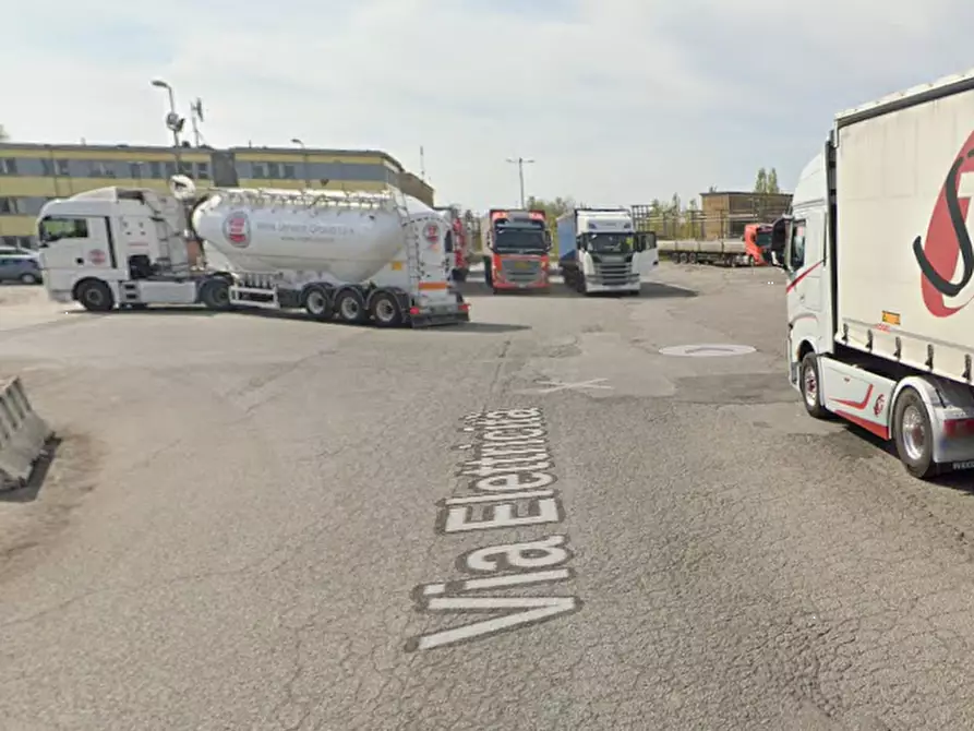 Immagine 8 di Terreno edificabile in vendita  in Via dell’Elettricità a Venezia