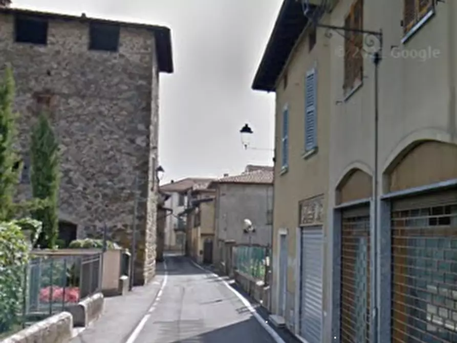 Immagine 5 di Garage in vendita  in via Alcide de Gasperi a Ambivere