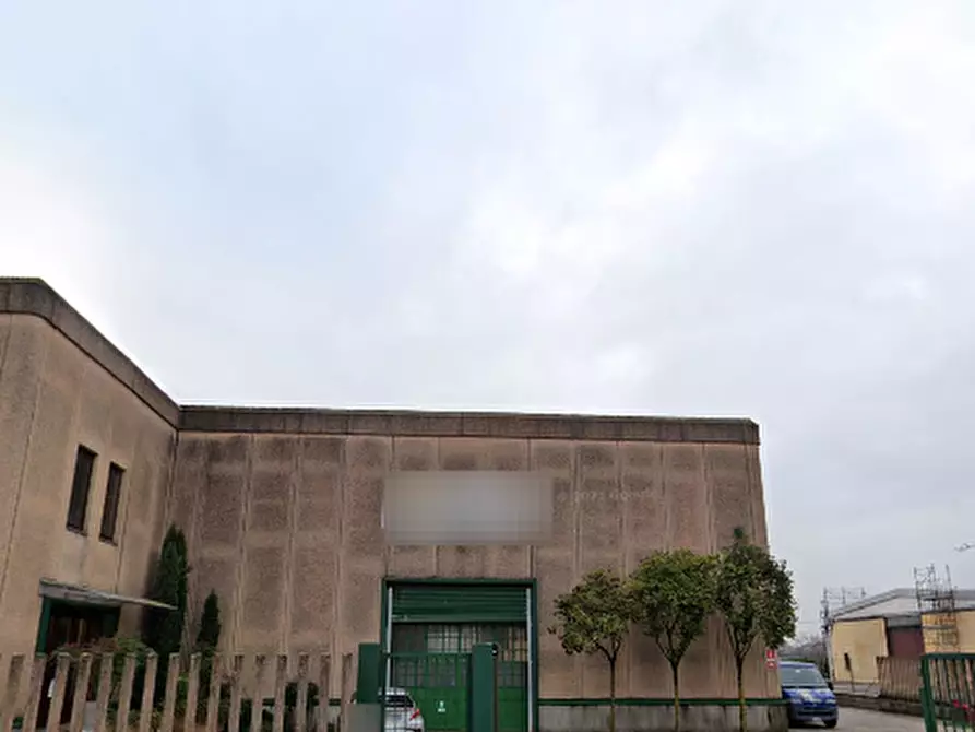 Immagine 4 di Capannone industriale in vendita  in Viale Friuli a Verdello