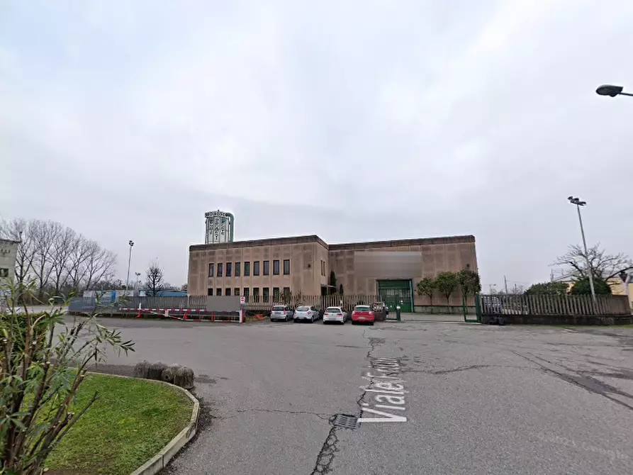 Immagine 7 di Capannone industriale in vendita  in Viale Friuli a Verdello