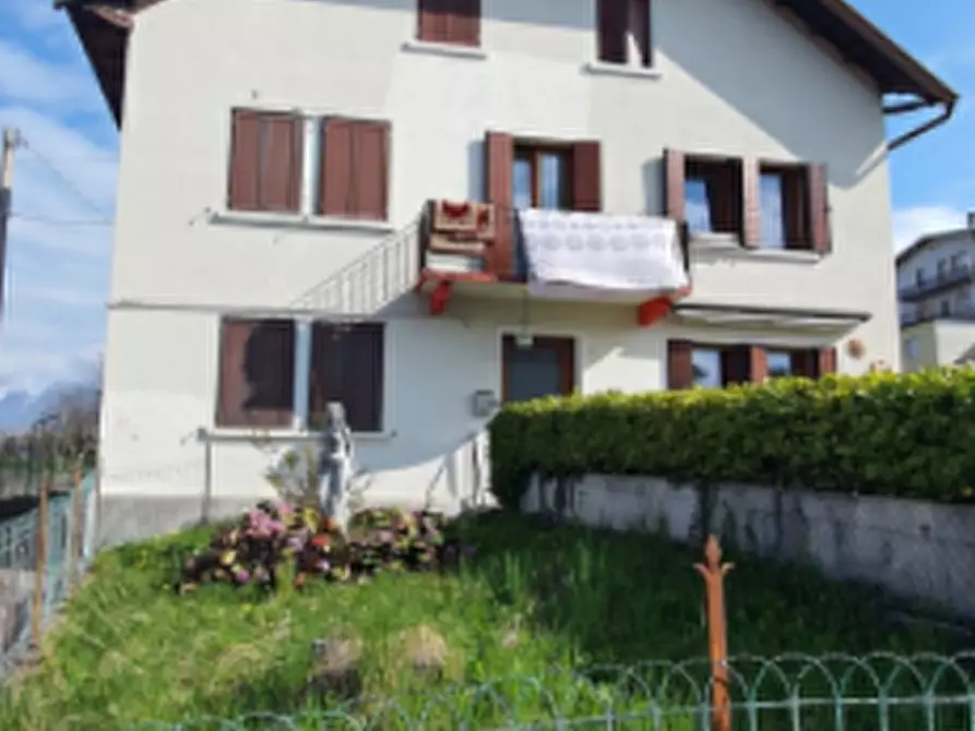 Immagine 2 di Porzione di casa in vendita  in via Broz a Tambre