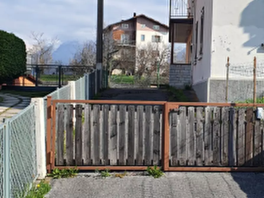 Immagine 3 di Porzione di casa in vendita  in via Broz a Tambre