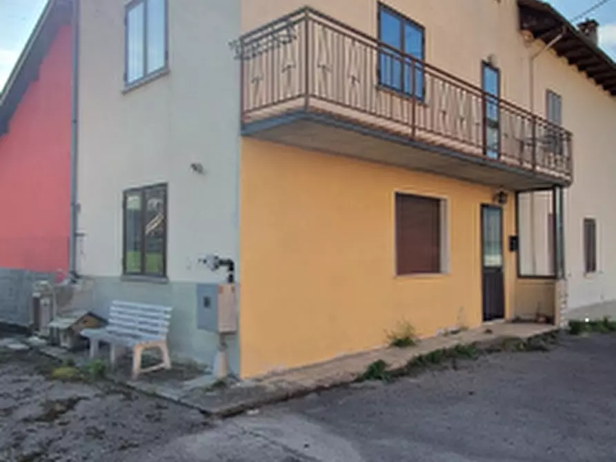 Immagine 5 di Porzione di casa in vendita  in via Broz a Tambre