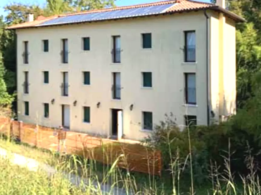 Immagine 2 di Villa in vendita  in Via Vittorio Emanuele a Meduna Di Livenza