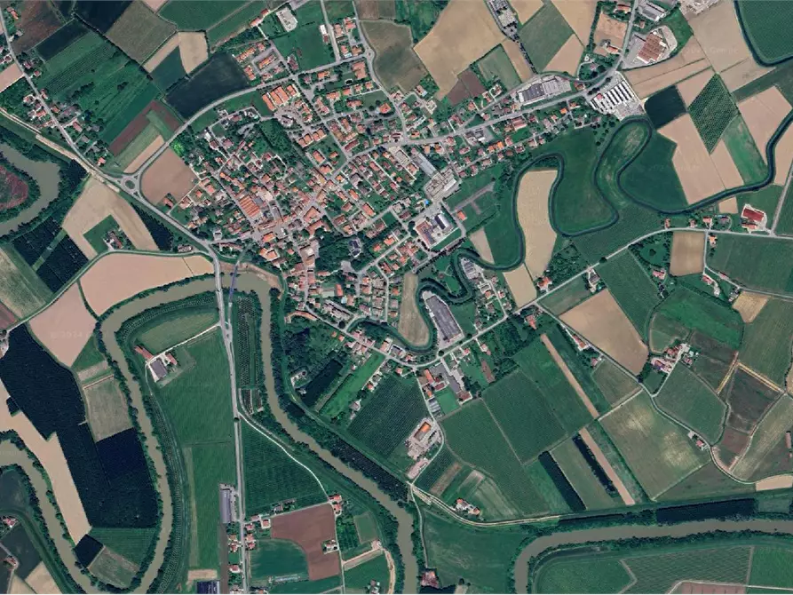 Immagine 38 di Villa in vendita  in Via Vittorio Emanuele a Meduna Di Livenza