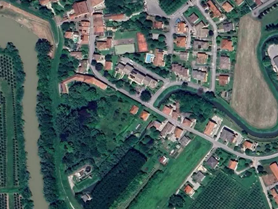 Immagine 47 di Villa in vendita  in Via Vittorio Emanuele a Meduna Di Livenza