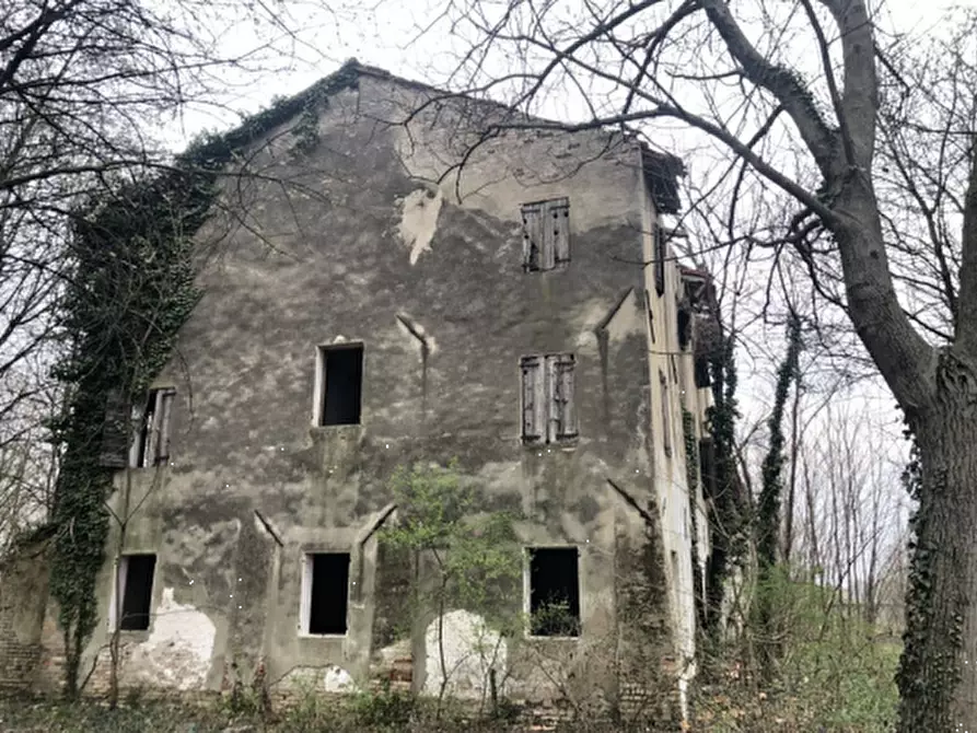 Immagine 1 di Rustico / casale in vendita  in Via comunale postumia di faè a Oderzo