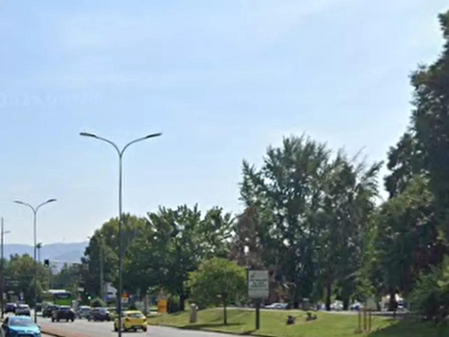 Immagine 11 di Garage in vendita  in Piazza Adriano a Torino