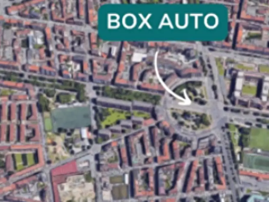 Immagine 3 di Garage in vendita  in Piazza Adriano a Torino