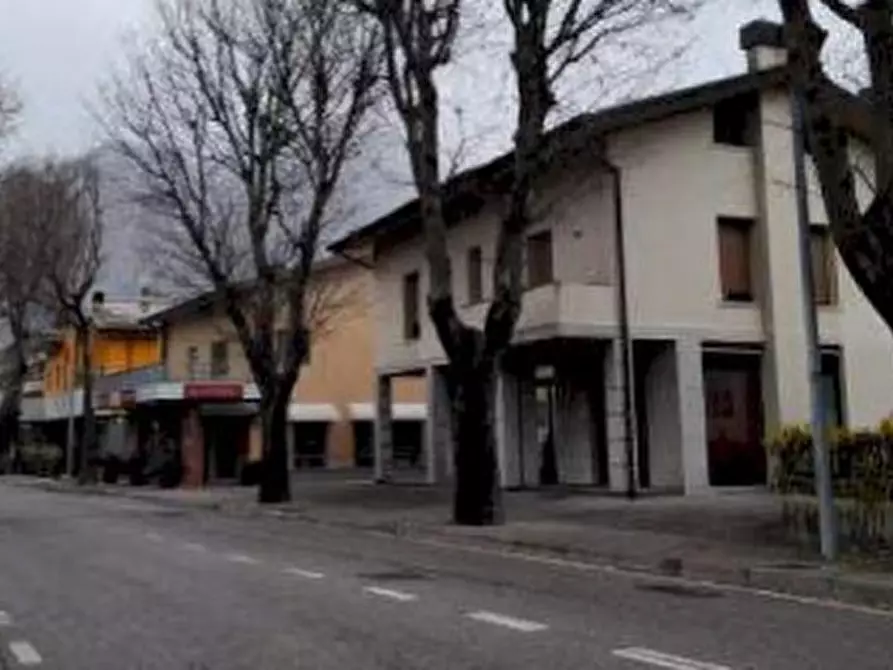 Immagine 3 di Ufficio in vendita  in Via Dante Alighieri  a Gemona Del Friuli
