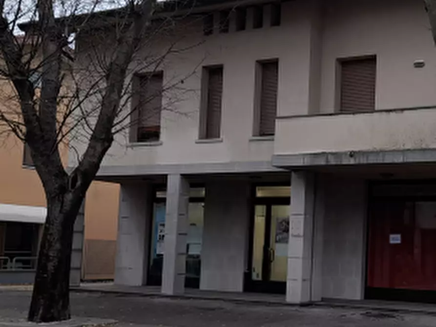 Immagine 7 di Ufficio in vendita  in Via Dante Alighieri  a Gemona Del Friuli