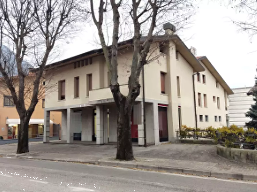 Immagine 1 di Ufficio in vendita  in Via Dante Alighieri  a Gemona Del Friuli