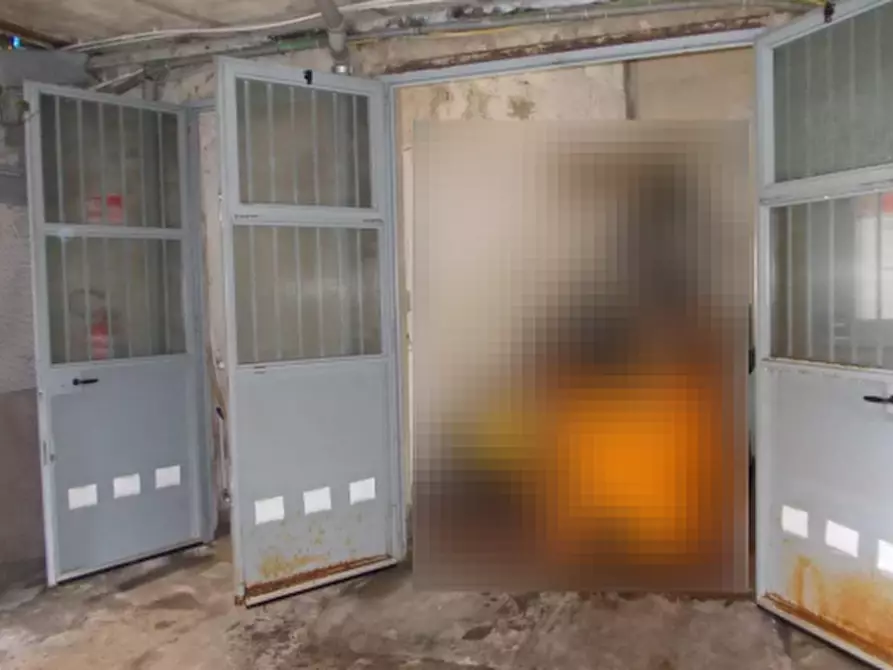 Immagine 2 di Magazzino in vendita  in Via Privata Ebro a Milano