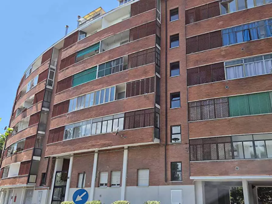 Immagine 10 di Appartamento in vendita  in Via San Paolino a Milano