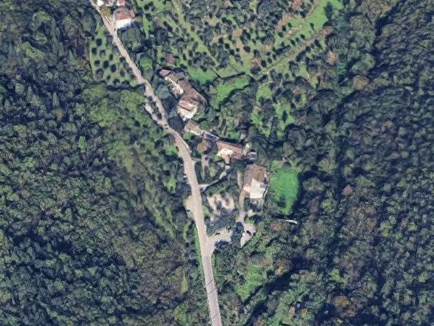 Immagine 4 di Negozio in vendita  in Via delle Catese a Sesto Fiorentino